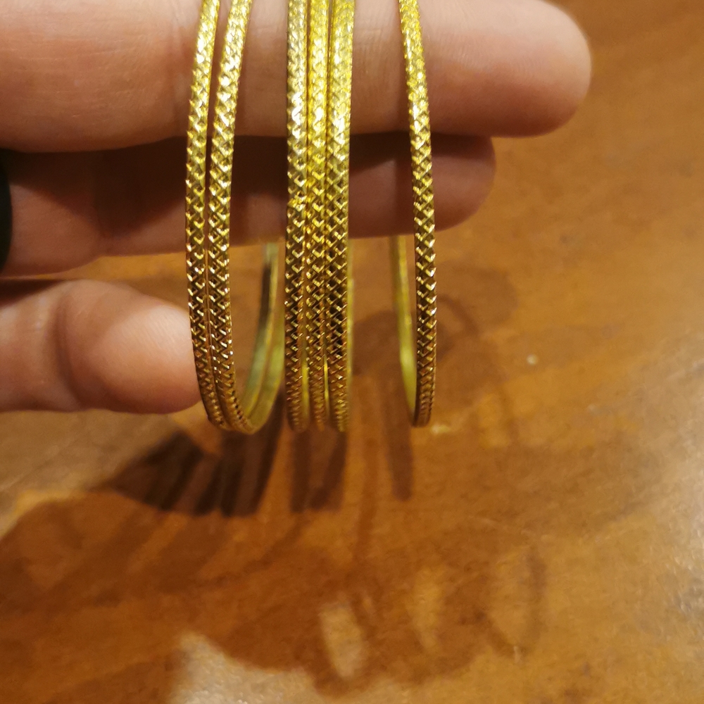 Bangle bracelets - Picture 2 of 2